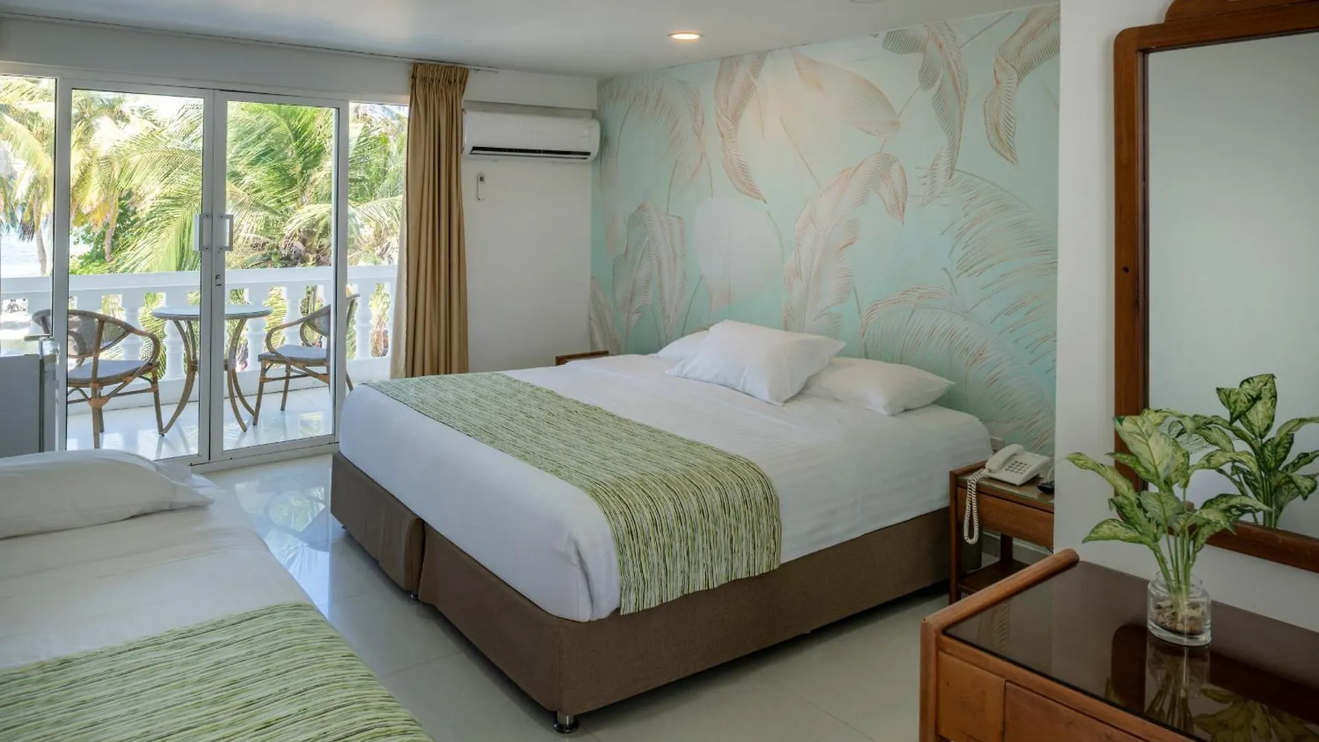 ****  Hotel El Dorado San Andrés Kolumbia