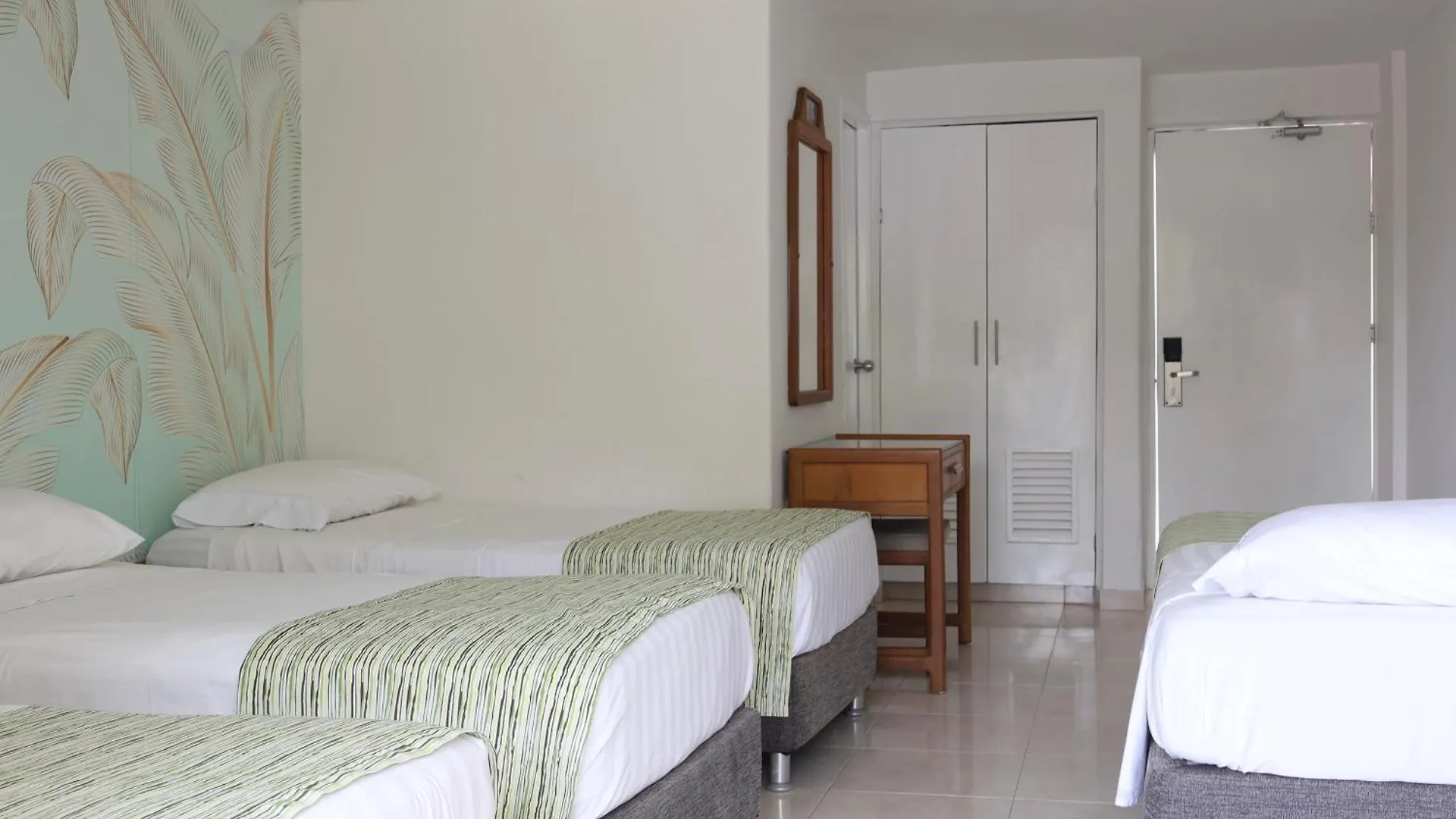****  Hotel El Dorado San Andres  Colombia